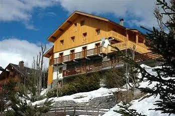Hotel Le Genepi 2*