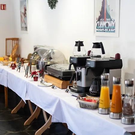 Le Genepi Мерибель