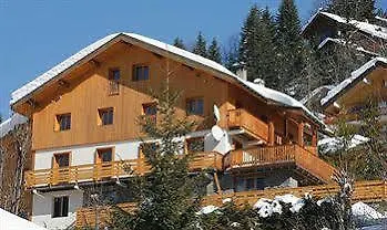 Отель Le Genepi